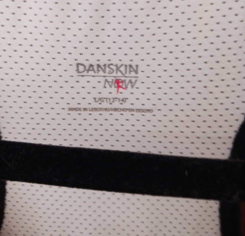 DANSKIN Racerback W/Support - Picture 2 of 6